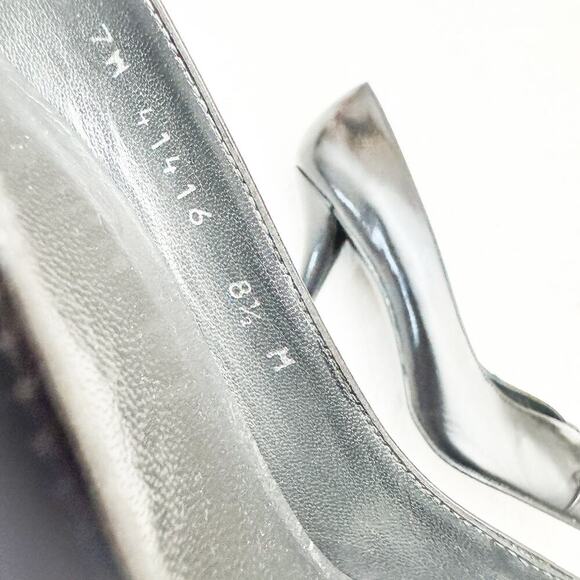 Stuart Weitzman Black Leather Peep Toe Bow Front Heel Pump Size 8.5 - Picture 6 of 7